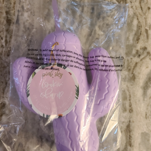 Cups - Picture 5 of 5